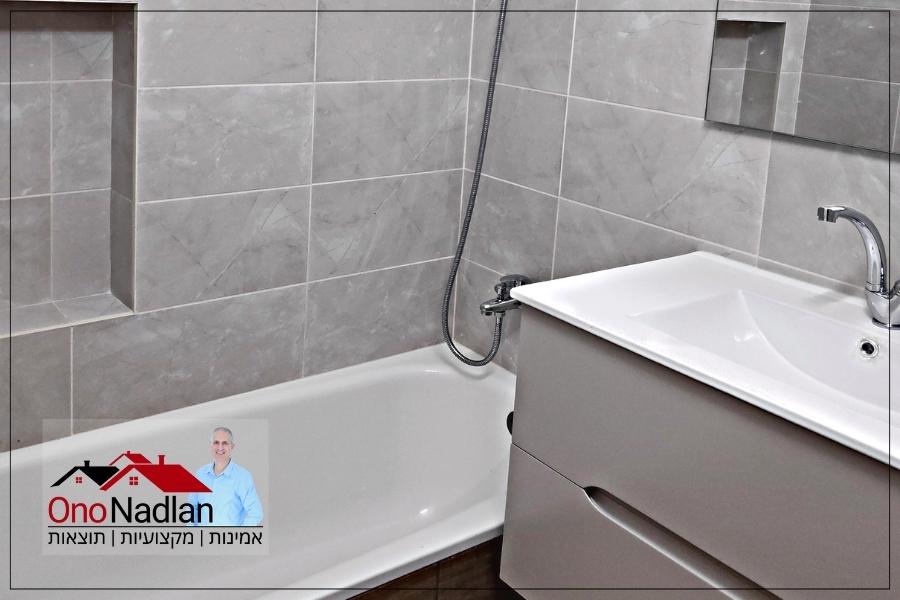 דירת ארבעה חדרים למכירה בקרית אונו